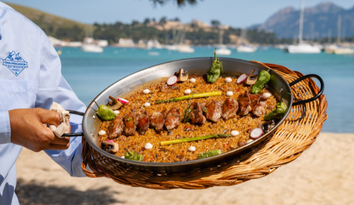 Paella de marisco en el restaurante Ca’n Pescador Puerto Pollensa